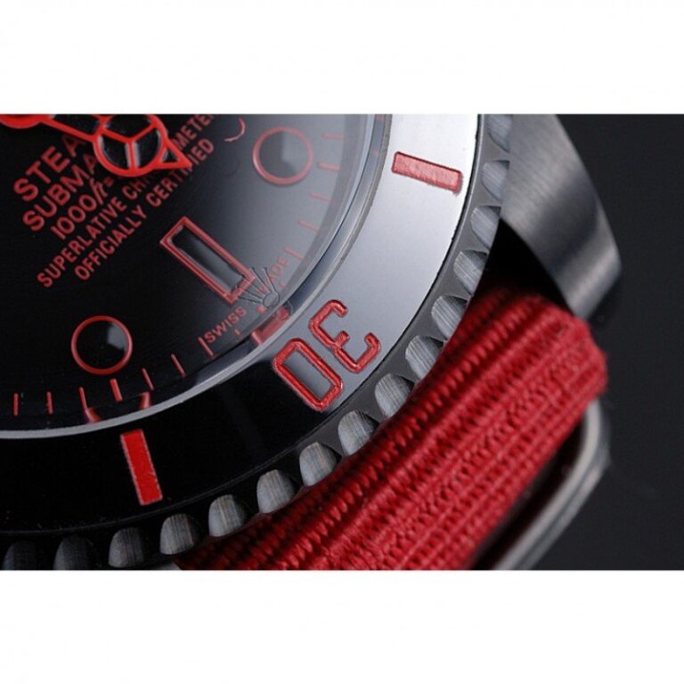 Replica Rolex Submariner Black Dial 622010 Profile Shot