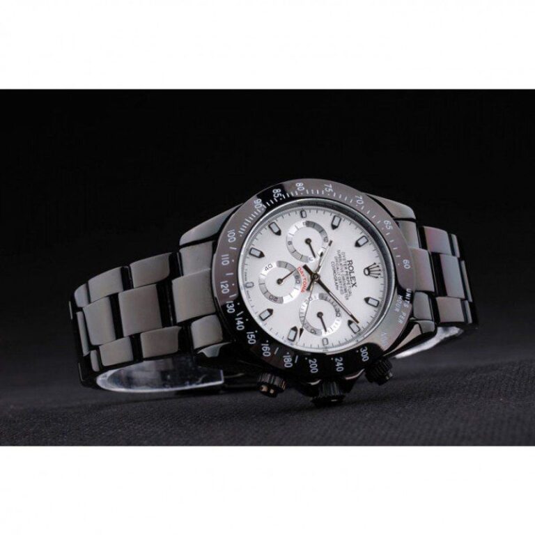Replica Rolex Daytona White Dial RL106 Close-Up Focus