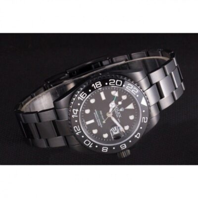 Replica Rolex GMT-Master II Black Dial REP016829 Close-Up Focus