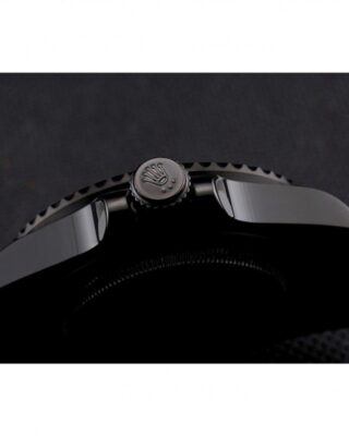 Replica Rolex Submariner Black Dial PR16233BBL Profile Shot