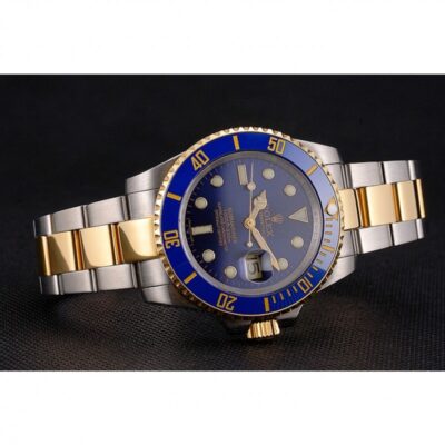 Superclone Rolex Submariner Blue Dial PR16233B Close-Up Focus