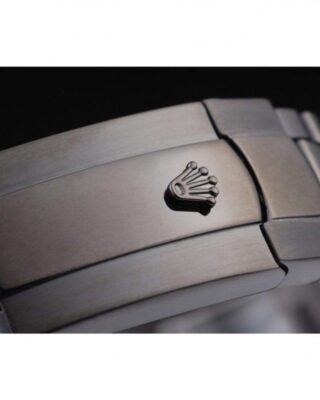 Replica Rolex Milgauss Black Dial PRL05090290 Alternate Angle