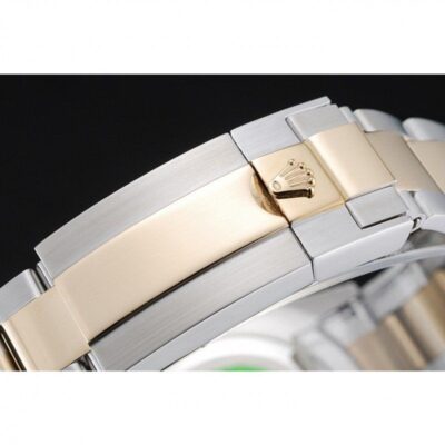 Replica Rolex Daytona Blue Dial 1454246 Profile Shot