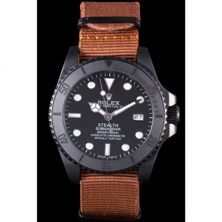 Replica Rolex Submariner Black Dial RL426 621388 Perspective View