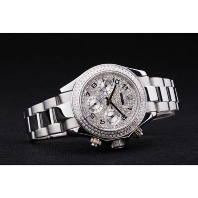 Replica Rolex Daytona Silver Dial RL165 Close-Up Focus