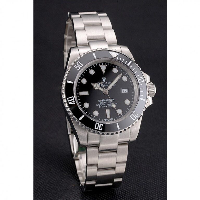 Superclone Rolex Submariner Black Dial PR16233P Angle Detail