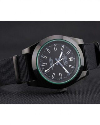 Replica Rolex Milgauss Black Dial 622001 Close-Up Focus