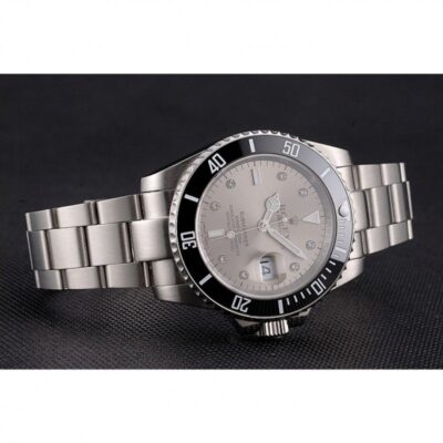 Superclone Rolex Submariner Silver Dial PR16233S Close-Up Focus