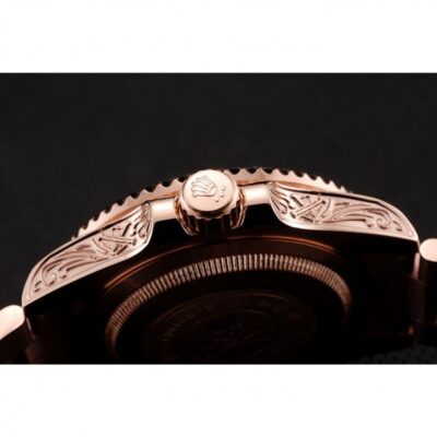 Replica Rolex Submariner Green Dial 1454074 Profile Shot