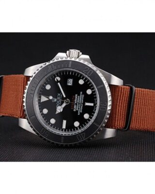 Replica Rolex Submariner Black Dial 621387 Close-Up Focus