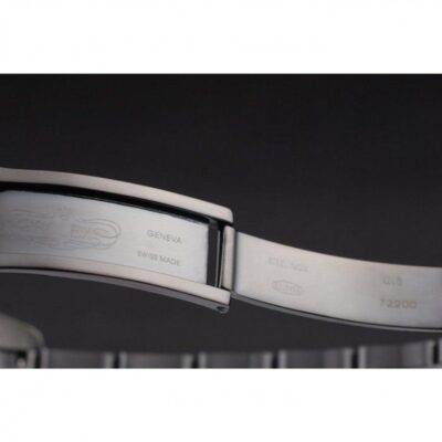 Replica Rolex GMT-Master II Black Dial REP016829 Feature Highlight