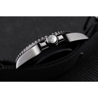 Superclone Rolex Submariner Black Dial REP016826 Style Perspective