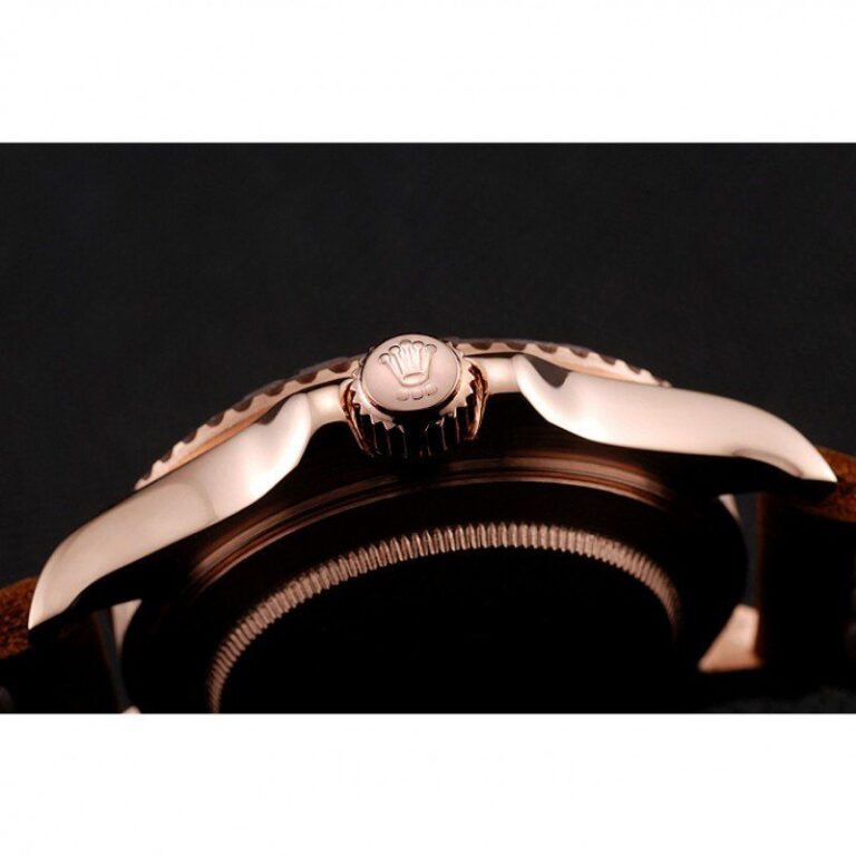 Replica Rolex Yacht-Master Black Dial 1453860 Style Perspective