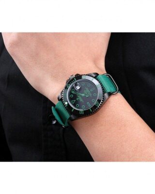 Replica Rolex Submariner Black Dial 622009 Visual Detail