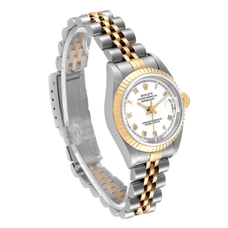 Replica Rolex Lady-Datejust White Dial 69173 Angle Detail
