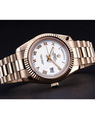 Replica Rolex Day-Date White Dial 622546 Close-Up Focus