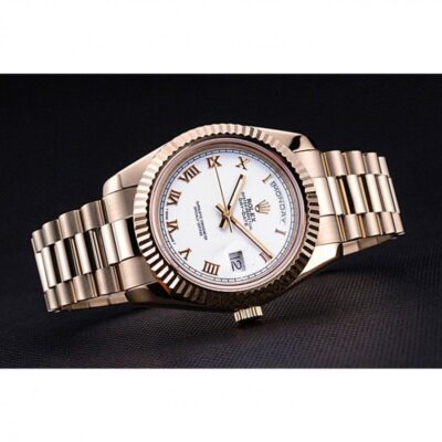 Replica Rolex Day-Date White Dial 622546 Close-Up Focus