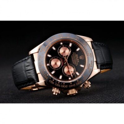 Replica Rolex Daytona Black Dial REP016831 Close-Up Focus