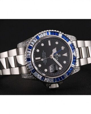 Superclone Rolex GMT-Master II Black Dial 1453747 Close-Up Focus