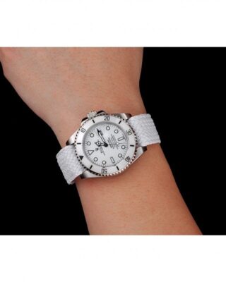 Replica Rolex Submariner White Dial 1453867 Style Perspective