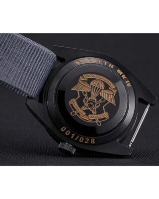 Replica Rolex Submariner Black Dial 621996 Feature Highlight