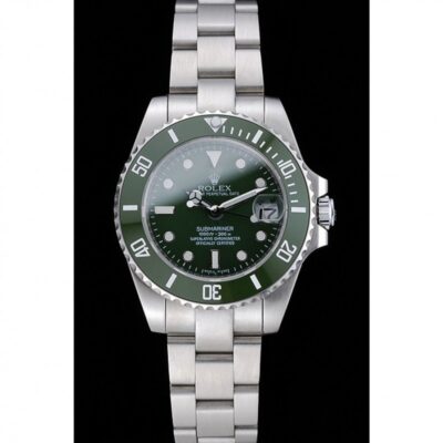 Replica Rolex Submariner Green Dial 1454151 Perspective View