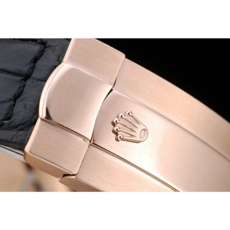 Replica Rolex Daytona Black Dial REP016831 Profile Shot