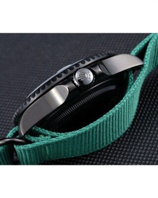 Replica Rolex Submariner Black Dial 622009 Style Perspective