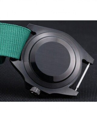 Replica Rolex Submariner Black Dial 622009 Alternate Angle