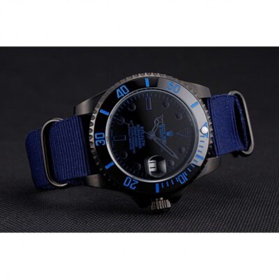 Replica Rolex Submariner Black Dial 622008 Close-Up Focus