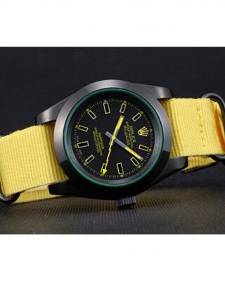 Replica Rolex Milgauss Black Dial 621999 Close-Up Focus