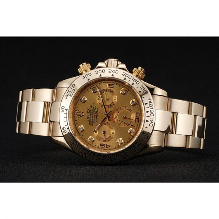 Replica Rolex Daytona Gold Dial 1454245 Close-Up Focus