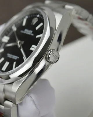 Replica Rolex Oyster Perpetual Black Dial Smooth Bezel Oyster Bracelet