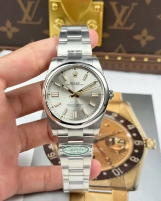 Replica Rolex Oyster Perpetual Silver Dial Smooth Bezel Oyster Bracelet