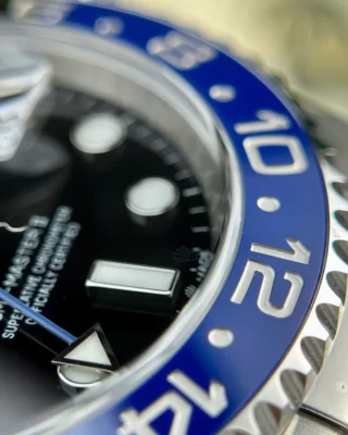 Replica Rolex GMT Master II Batgirl Black Dial Black Blue Bezel Jubilee Bracelet