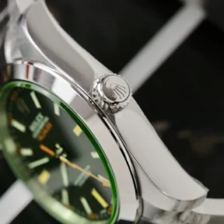 Replica Rolex Milgauss Black Dial Oyster Bracelet