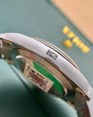 Replica Rolex Oyster Perpetual Black Dial Oyster Bracelet