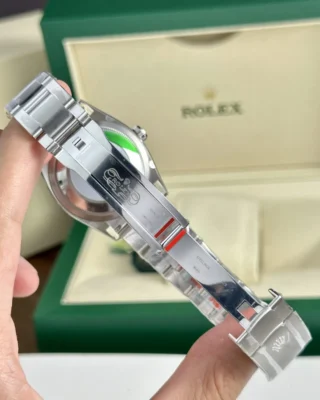 Replica Rolex Oyster Perpetual blues Dial Oyster Bracelet