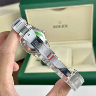 Replica Rolex Oyster Perpetual silver Dial Oyster Bracelet