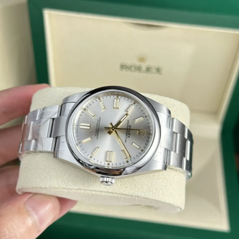 Replica Rolex Oyster Perpetual Silver Dial Oyster Bracelet