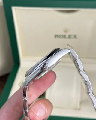 Replica Rolex Oyster Perpetual Silver Dial Oyster Bracelet