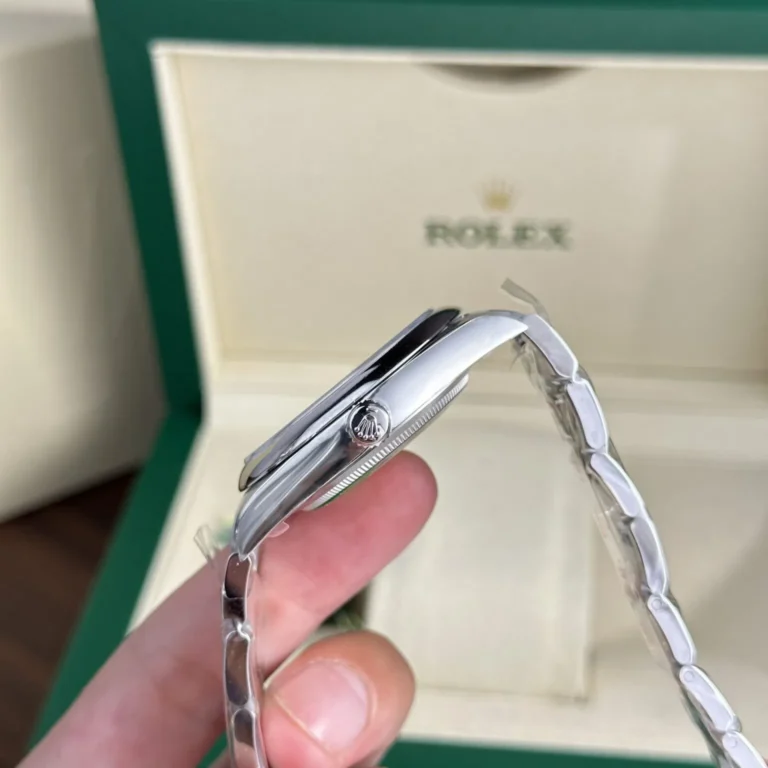 Replica Rolex Oyster Perpetual Silver Dial Oyster Bracelet