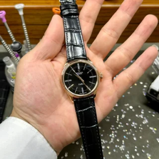 Replica Rolex Cellini Black Dial Gold Case Black Leather Strap