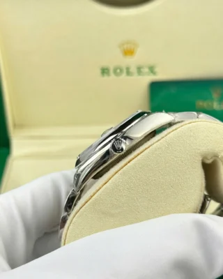 Replica Rolex Datejust Wimbledon Rhodium Dial Smooth Bezel Oyster Bracelet