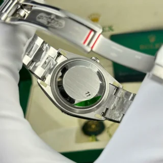 Replica Rolex Datejust Wimbledon Rhodium Dial Smooth Bezel Oyster Bracelet