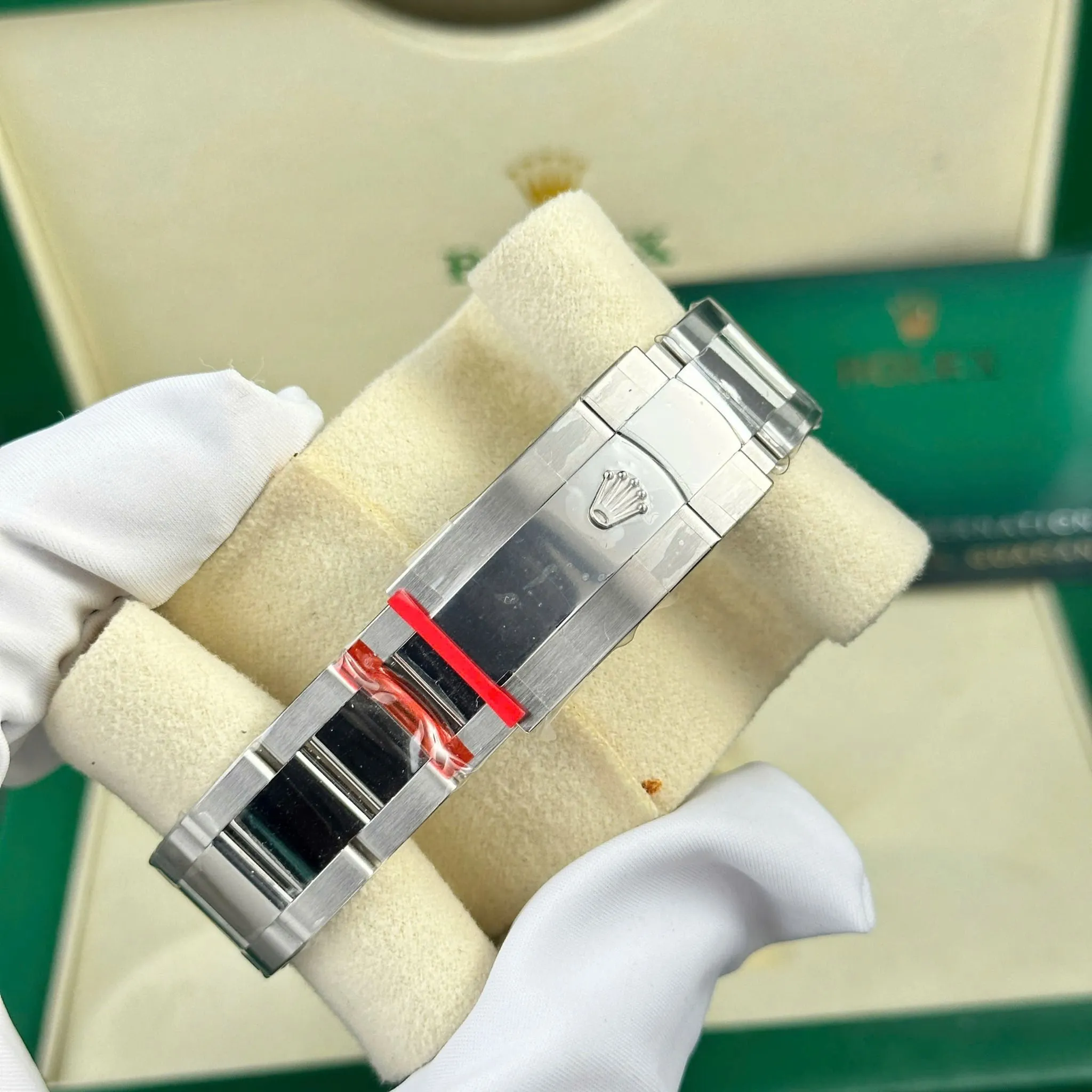 Replica Rolex Datejust Wimbledon Rhodium Dial Smooth Bezel Oyster Bracelet