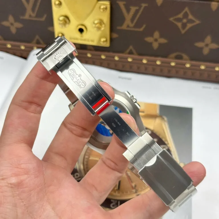 Replica Rolex Explorer Black Dial Steel Bezel Oyster Bracelet