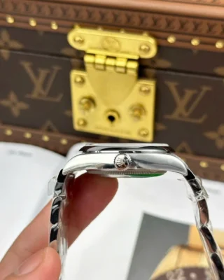 Replica Rolex Oyster Perpetual Pink Dial Smooth Bezel Oyster Bracelet