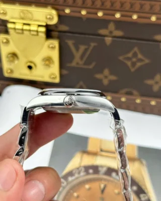 Replica Rolex Oyster Perpetual Tiffany Blue Dial Smooth Bezel Oyster Bracelet