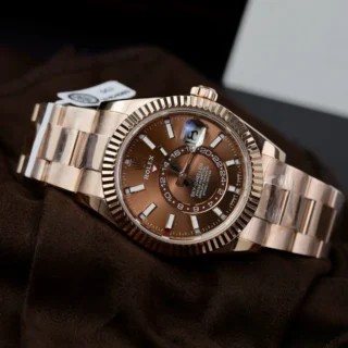 Replica Rolex Sky-Dweller Rose Gold Chocolate Dial Oyster Bracelet